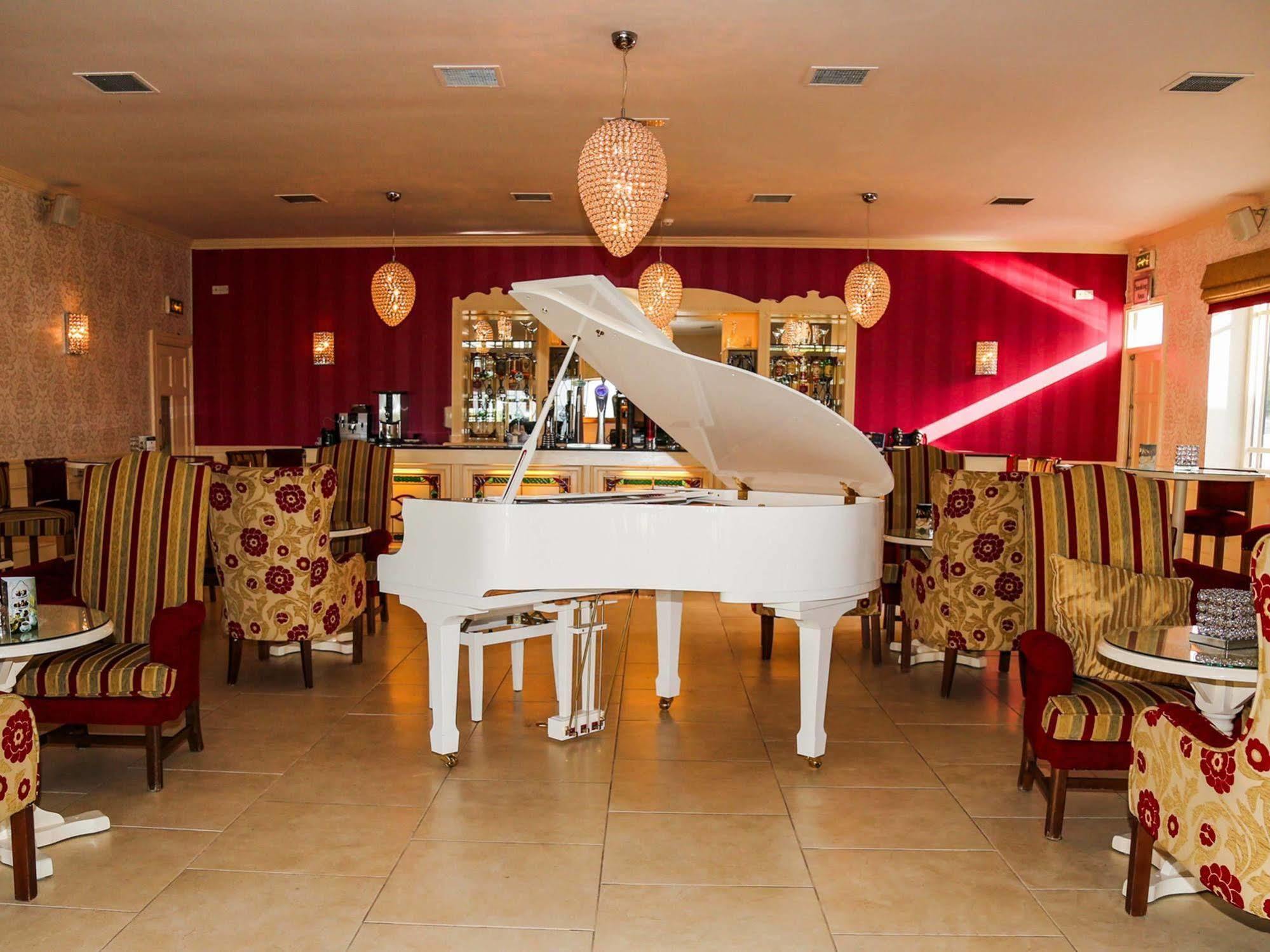 Crover House Hotel & Golf Club Mountnugent Luaran gambar